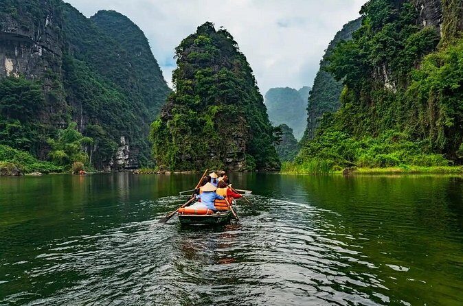Full Day Private Tour of Ninh Binh with Limousine - Timing, Pace, and Why Private Usually Feels Easier