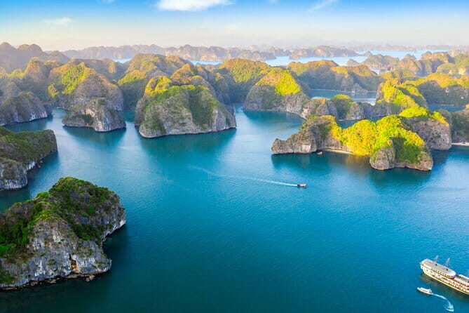 Full Day Sea Star Cruise to Lan Ha-Ha Long Bay Viet Hai village - Group Size, Timing, and How 7 Hours Can Feel