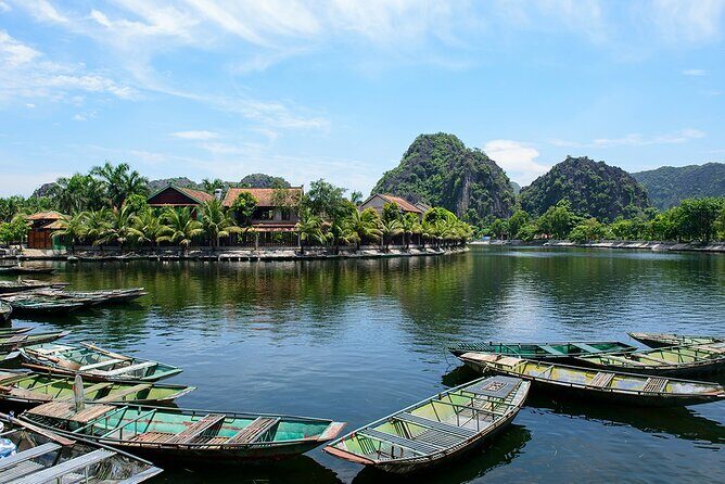 Full Day Tam Coc Private Tour: Biking and Trekking in Mua Cave - Lunch, Then Mua Cave: The Day Turns from Ride to Hike