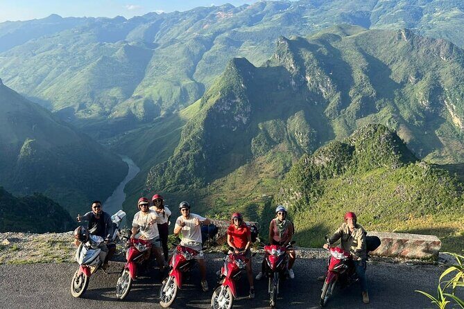 Guided Multi-2D/ 3D/ 4D Motorbike with JASMINE Tour in Ha Giang - Dong Van to the cliff of death: why you feel the steep parts