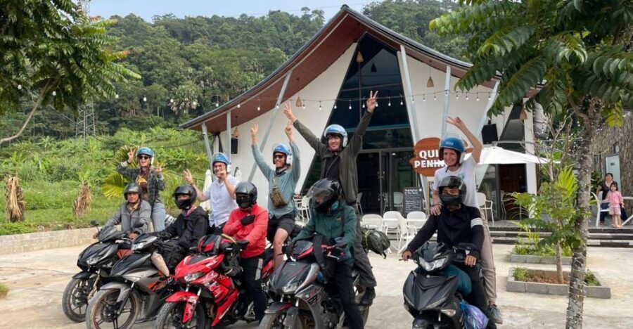 Hà Giang: 2-Day 2-Night Ha Giang Loop with Quiri Hostel - Hanoi to Hà Giang: the night bus setup that actually helps
