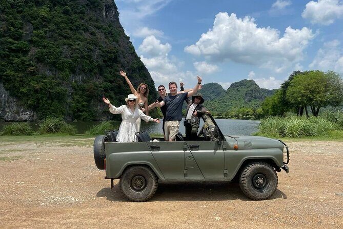 Ha Giang 3-Day Loop by Car Private Tour | Top Majestic Landscapes - Dong Van day: Yen Minh lunch, Tham Ma Slope, and the Vuong family residence