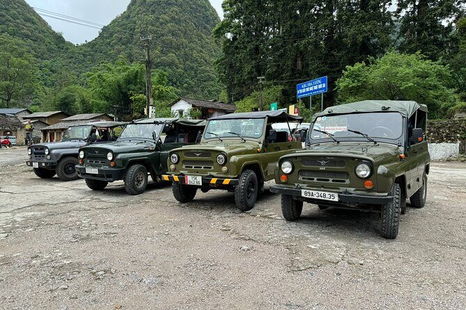 Ha Giang Army Open Air Jeep 2 Days 1 Night - Day 1 night: traditional house stay with a private room