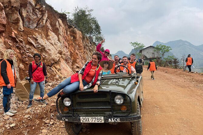 Ha Giang Army Open Air Jeep 2 Days Get Off the beanten path - Day 2: Nho Que River, Ma Pi Leng, and Meo Vac market energy