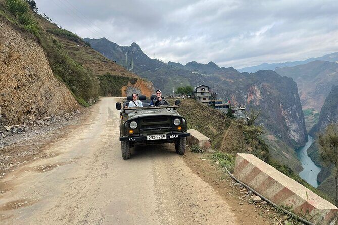 Ha Giang Army Open Air Jeep 2 Days Get Off the beanten path - What “fun and safe” actually means in an open-air jeep