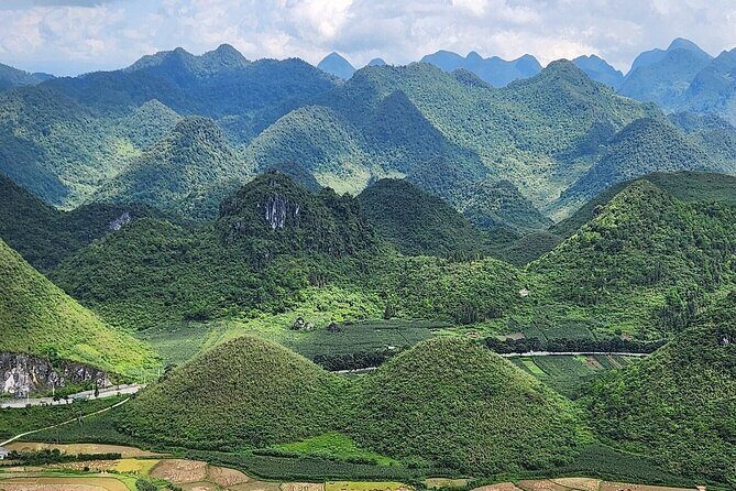 Ha Giang Easy Rider 3D3N - A second Quan Ba stop on Day 2: why repeating a view spot can help
