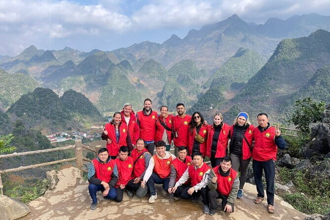 Ha Giang Easy Riders2 Day Small Group Tour Max 6 - 8 Pax /Group - English-speaking guide: why communication changes the day