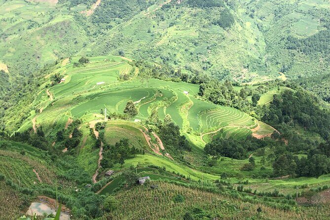 Ha Giang Loop Backpacker Tour, Small Group within Easy Riders - Day One: Quan Ba Heaven Gate, Yen Minh panoramas, and Dong Van at night