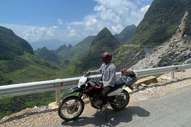 Ha Giang Loop motorbike Private 4 days Tour all inclusive - Day 2 in the Dong Van area: Du Gia market, Lung Ho viewpoint, Sa Ly terraces, M Pass