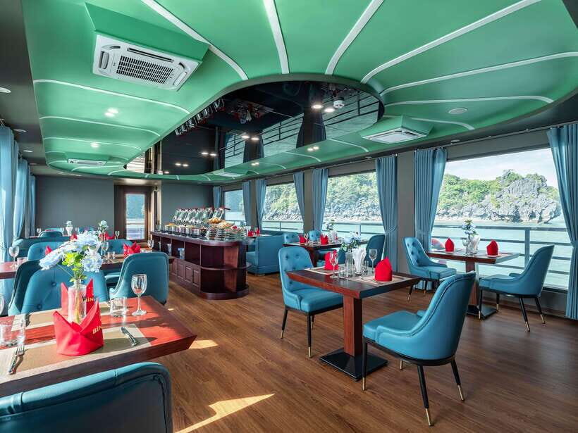 Ha Long & Bai Tu Long bay cruise wt Kayakking & buffet lunch - Pickup options in Hanoi vs. Halong: choose based on your schedule
