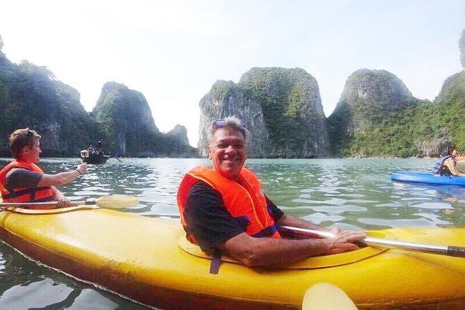 Ha Long Bay 2D1N on a 3-Star Cruise - Onboard comfort: cabins, staff, and what “3-star” really means