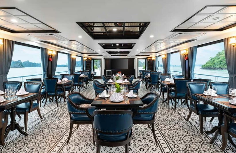 Ha Long Bay- Deluxe Day Cruise, Lunch& Kayaking&Sunset party - Getting Onboard: Halong International Port and How the Day Starts