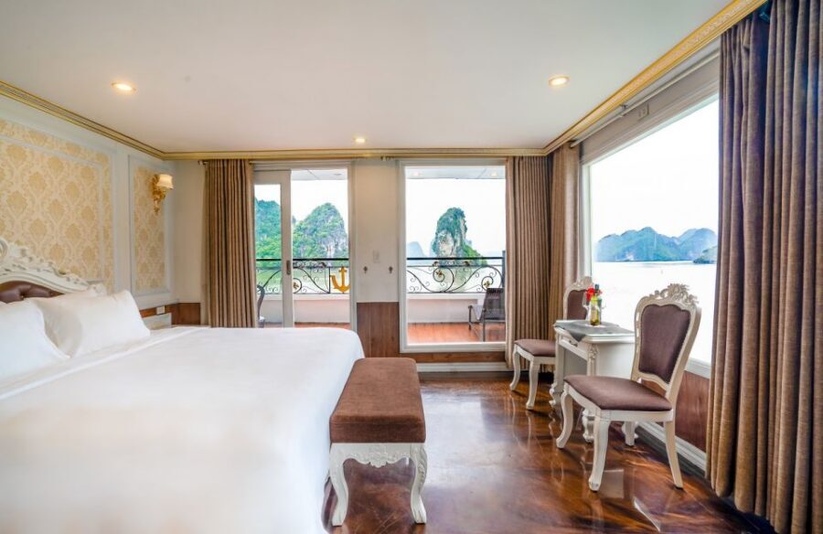 Ha Long Bay: Luxury Cruise 2-Day With All Activities & Guide - Meals onboard: more than just filling you up