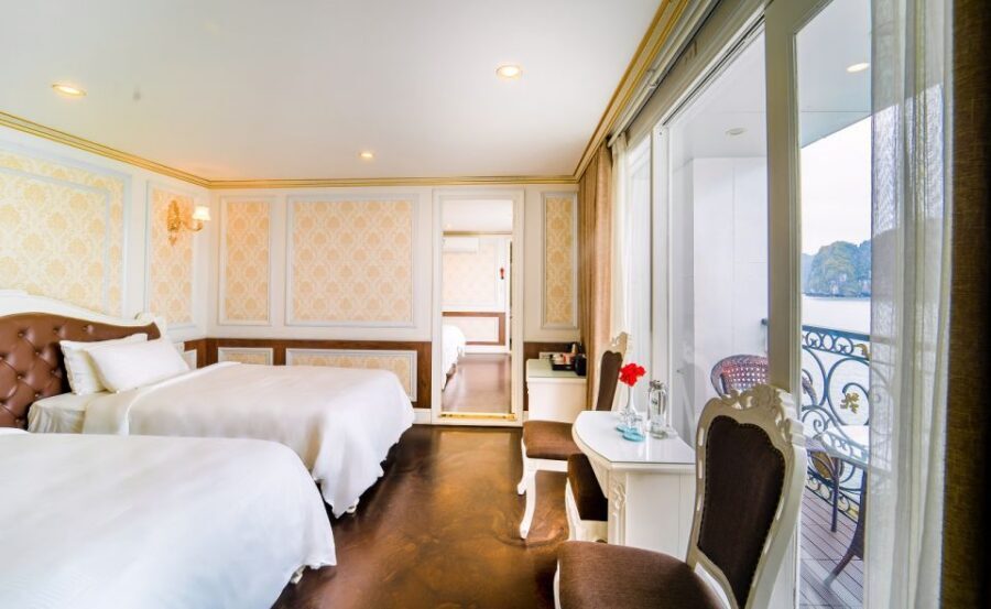 Ha Long Bay: Luxury Cruise 2-Day With All Activities & Guide - Back on board: freshen up, brunch, and the return to Hanoi
