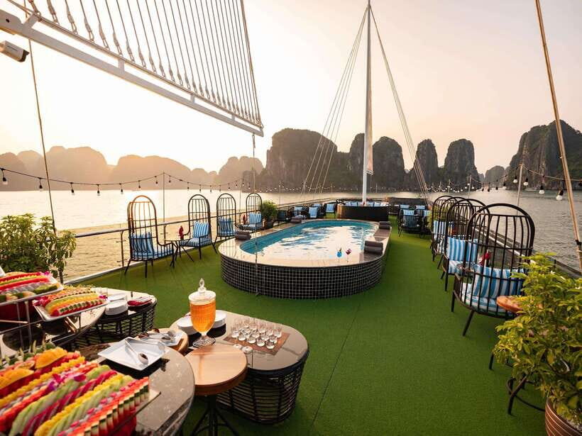 Ha Long Bay Luxury Full Day Cruise| Buffet & All Included - The Hanoi-to-Ha Long Bay day flow (and why it matters)