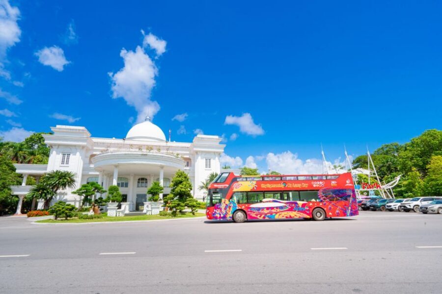 Ha Long: City Sightseeing Hop-On Hop-Off Bus Tour - Ha Long Flower Park: when you want space, not speed