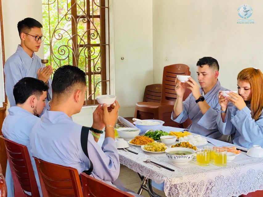Ha Noi - Half-day Mindfulness meditation retreat - Blessings and compassionate practice: Arhat ritual and releasing beings