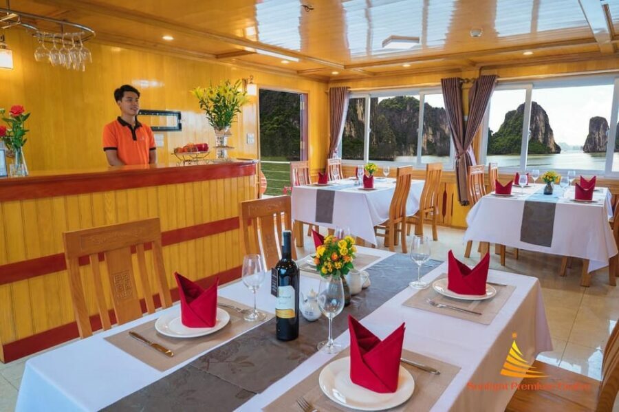 Ha Noi: Lan Ha Bay luxury cruise with private bancony, meals - Price and logistics: is $110 really good value?