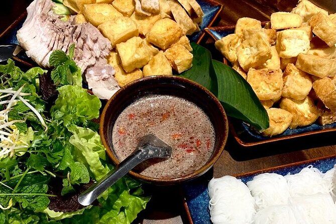 Ha Noi Street Food Tour - Entering the Old Quarter Like a Local (Without Getting Lost)
