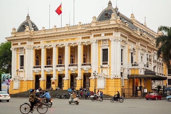 Half-Day Ha Noi City Sightseeing Private Tour With Student - One Pillar Pagoda and Tran Quoc Pagoda: Hanoi’s Sacred Symbols
