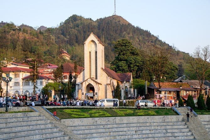 Half-Day Ha Noi City Sightseeing Private Tour With Student - Hoan Kiem Lake, Walking Street, and Ta Hien: Where the Day Breathes