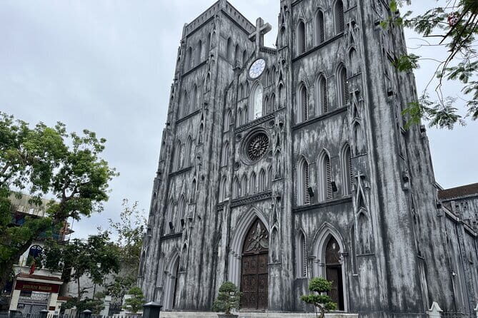 Half-Day Ha Noi City Sightseeing Private Tour With Student - Imperial Citadel of Thang Long: UNESCO Layers You Can Actually See