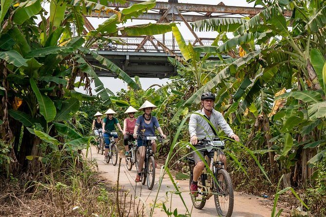 Half Day Ha Noi Tour by E-bike - Why Hanoi Highlights Work So Well on an E-Bike Half-Day