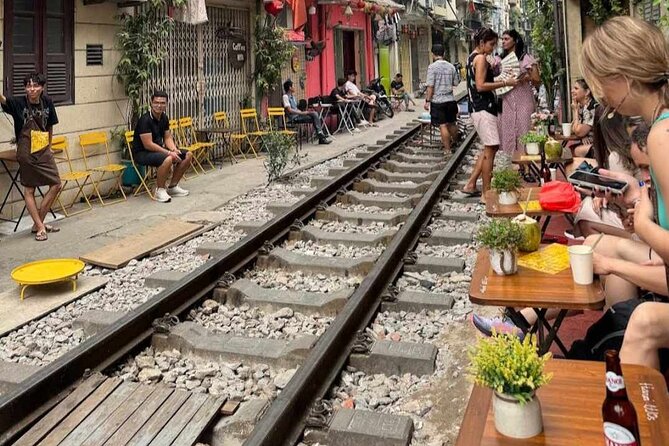 Half-Day Hanoi Highlights and Train Street Experience - Coffee Included, Water Included, and a Guide Who Can Thread the Timing