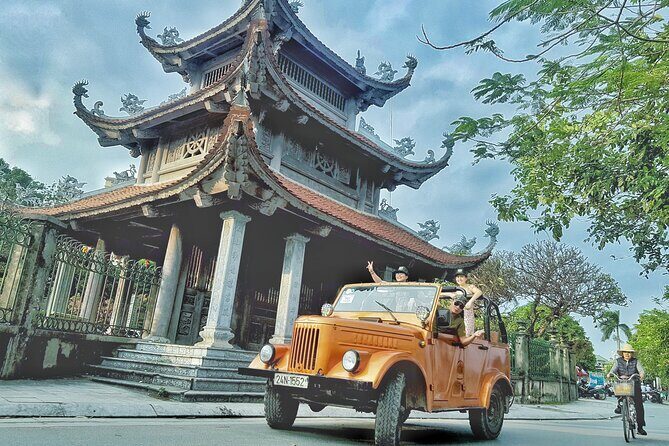 Half day Hanoi Jeep Tour: Food + Culture+ Sight + Fun in Legendary - Getting the fun without feeling lost: what the group experience is like