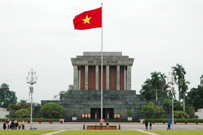 Half-Day Hanoi Private City Tour - One Pillar Pagoda: short visit, big symbolism, and an easy win