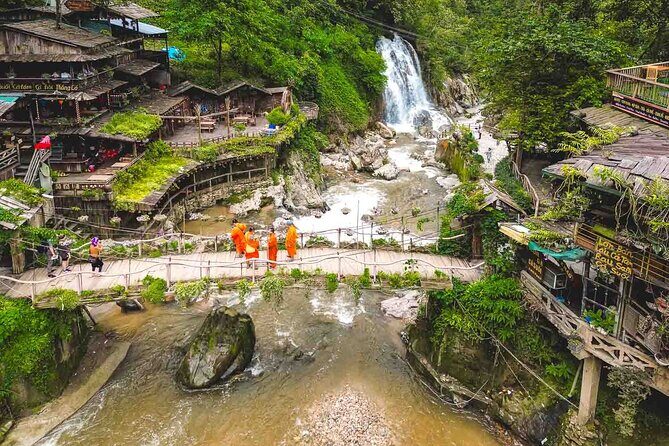 Half Day Sapa Cat Cat Explore Waterfall, Workshop, H'mong Local - FAQ