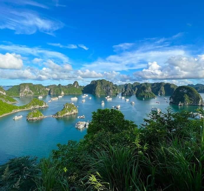 Halong 6 Hours Cruise: Kayak, Cave, Lunch, Beach & Island - Managing the one real downside: crowds and timing