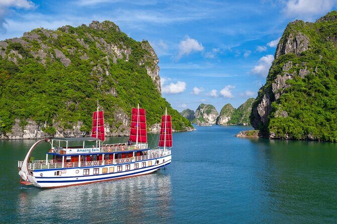 Halong & Bai Tu Long Luxury Day Tour - Fishing village & Kayak - Getting from Hanoi to Halong without the stress