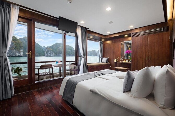 Halong Bay 3-day trip with Luxury Cruise - Why Halong Bay and Lan Ha feel like more than one postcard