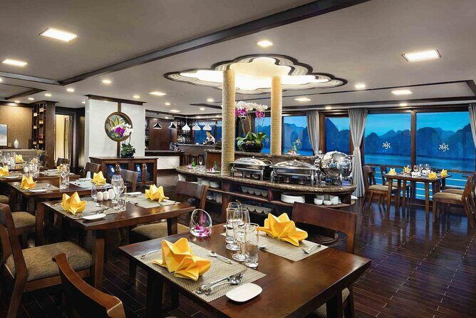 Halong Bay 3-day trip with Luxury Cruise - Food and included meals: Vietnamese comfort, not just leftovers