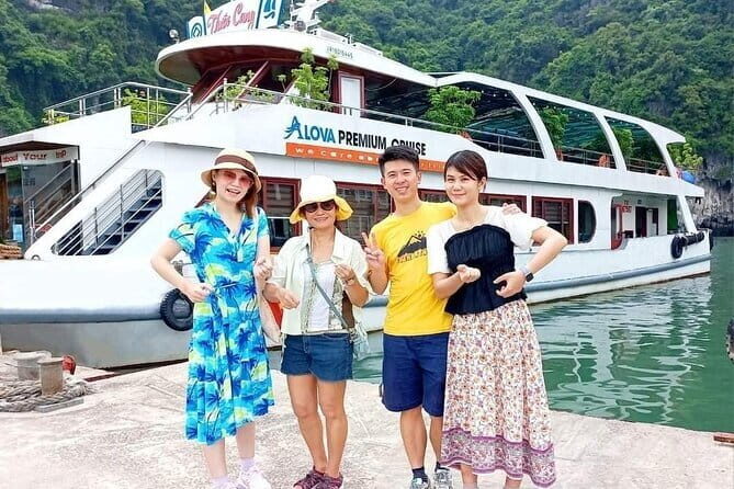 Halong bay 4 hours boat tour from Halong city with 2 caves, kayak - Price and value: what $131 per person is really paying for