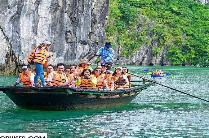 Halong Bay Cruise Luxury 1 Day Tour - The floating house stop: kayaking yourself or choosing bamboo boat