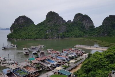 Halong Bay Cruise Tour from Hanoi with Kayak Adventure - First stop: Tuan Chau harbor and lunch on board