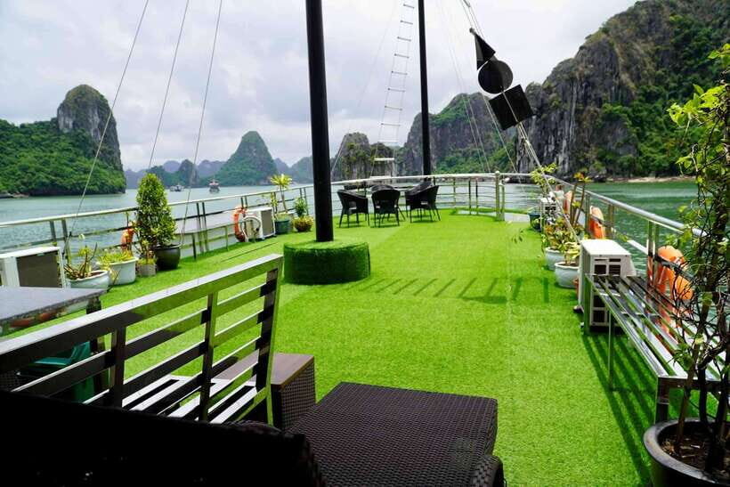 Halong Bay Cruise with Lunch - Key highlights at a glance