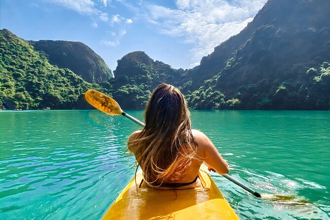 Halong Bay day tour 4 hours Cruise from Hanoi city - Four hours cruising: UNESCO limestone views from your sundeck
