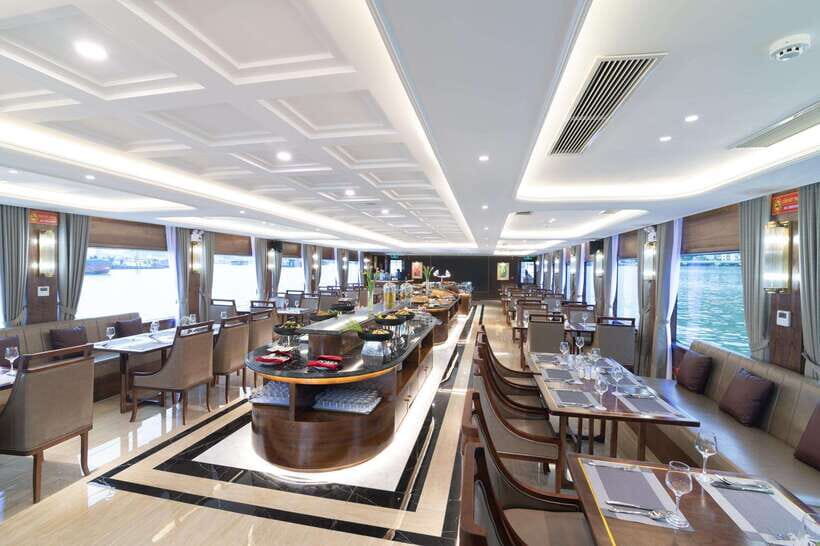 Halong bay day tour: Best seller IRIS CRUISE with live band - Should you book Iris Cruise’s live-band Ha Long day tour?
