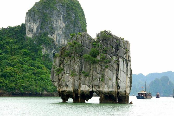 Halong Bay Full Day With Heaven Cave And Kayaking - Small Details That Make the Day Feel Smooth