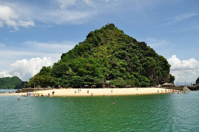 HaLong Bay Full Day With Surprise Cave, Kayaking, Swimming,Lunch - Sung Sot Cave: A Classic Ha Long Stop With a Fixed Time Window