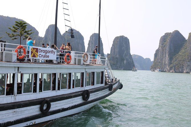 Halong Bay Islands and Caves: Full-Day Tour from Hanoi - A smart one-day taste of Halong Bay from Hanoi