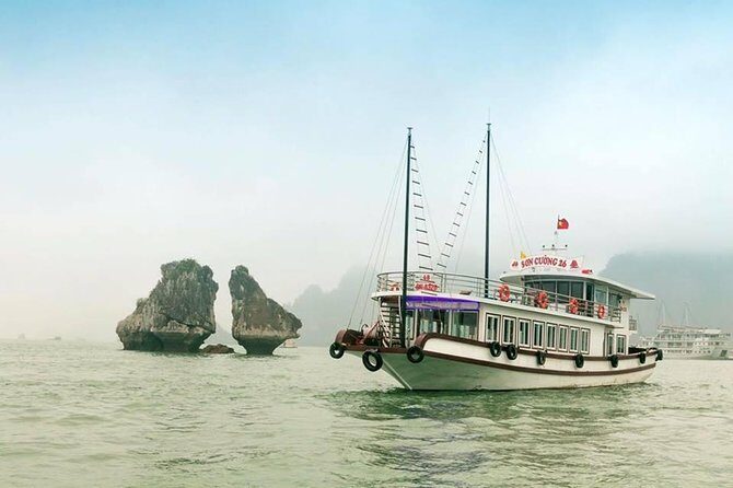 Halong Bay Islands and Caves: Full-Day Tour from Hanoi - Thien Cung (Heaven Palace) Cave: stunning, but go with the flow
