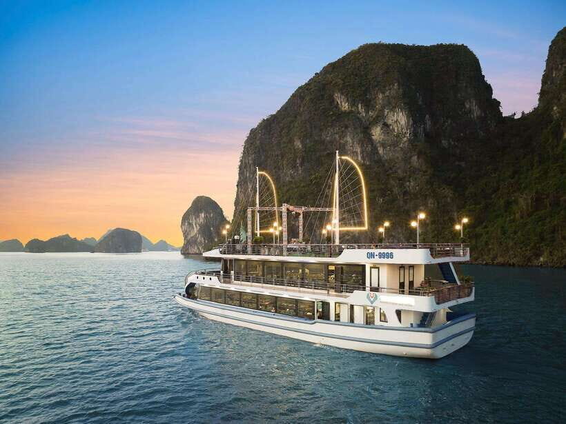 Halong Bay Luxury Cruise: Kayak&Swim,Cave, Party BEST SELLER - Practical packing and reality checks (so the day feels easy)