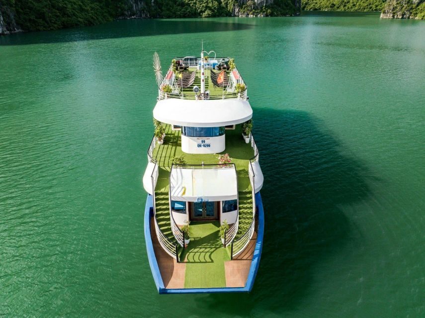 Halong Bay Luxury Cruise with Kayaking & Lunch Buffet - Sung Sot Cave: The walk you don’t want to skip