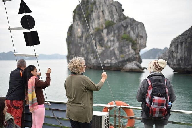 Halong Bay Shore Excursion 6 Hour Private Cruise from Cruise Port - Time on Halong Bay: enjoying the main seascape