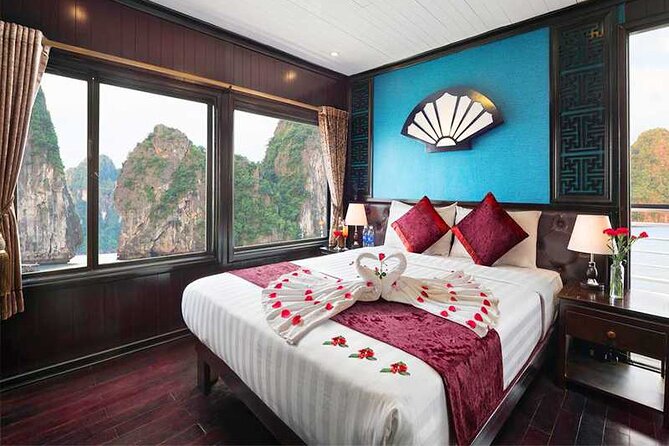 Halong Bay Tours 2 Days 1 Night on 5 Star Cruise (BEST CHOICE) - Titop Island or Soi Sim Island: Swimming and View Time Without the Rush