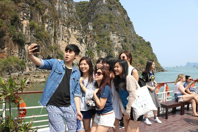 Halong Day Tour: Islands, Cave, Kayak. Lunch. Transfers - The English Guide Factor: Why Clear Explanations Matter